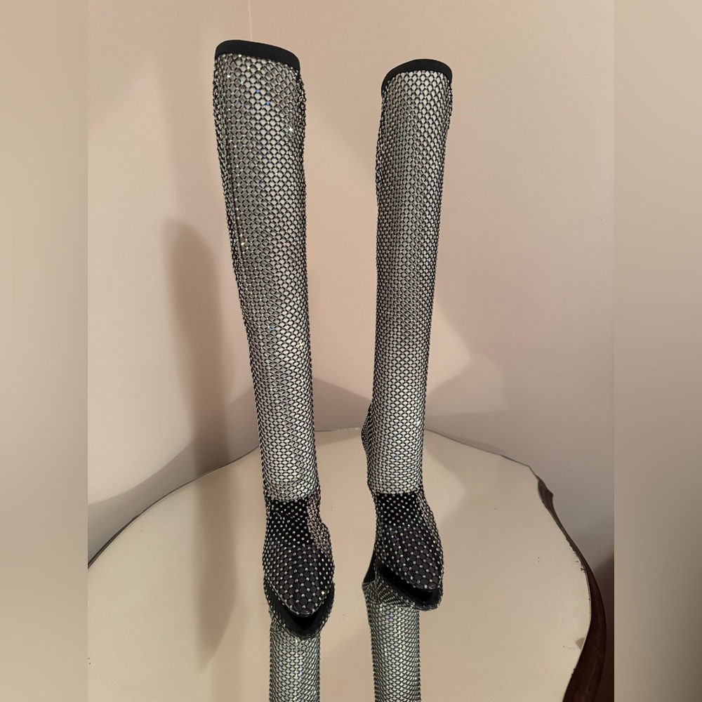 Saint Laurent Koller Rhinestone Mesh Boots
Heeled Shoes Size 37 (US 7)